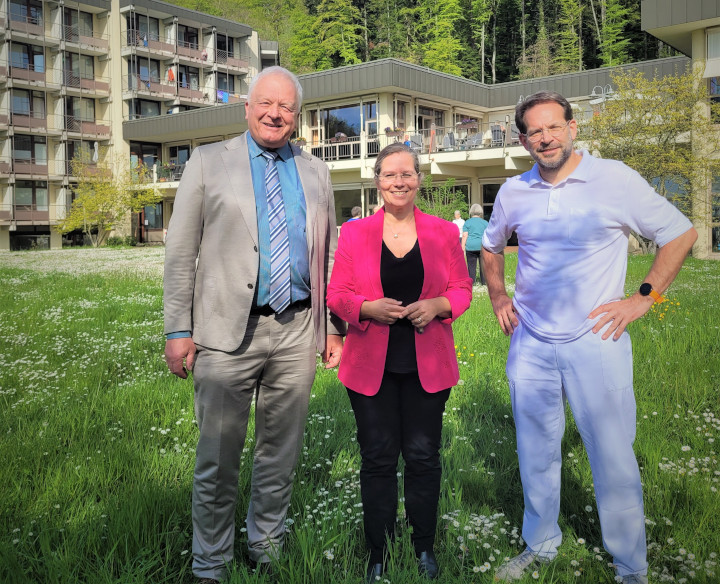 Stärkung bestehender Reha-Strukturen: Diana Stöcker besucht Reha-Klinik Hausbaden 4